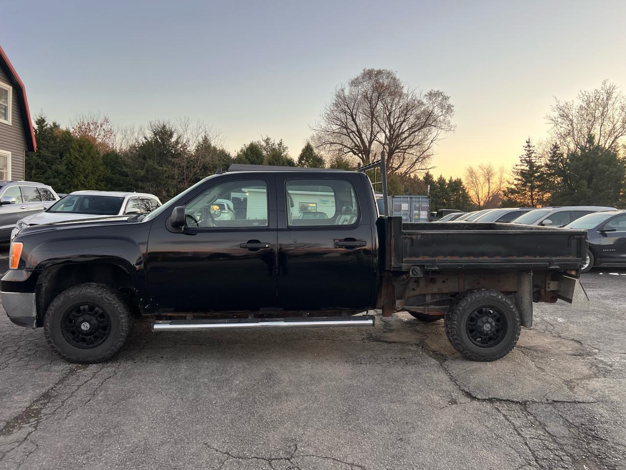 2009 GMC Sierra 2500 Work Truck Photo