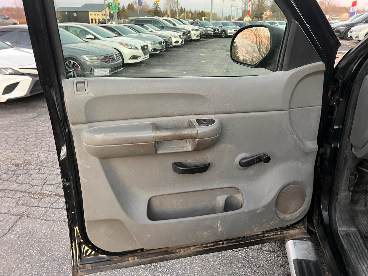 2009 GMC Sierra 2500 4X4 Photo