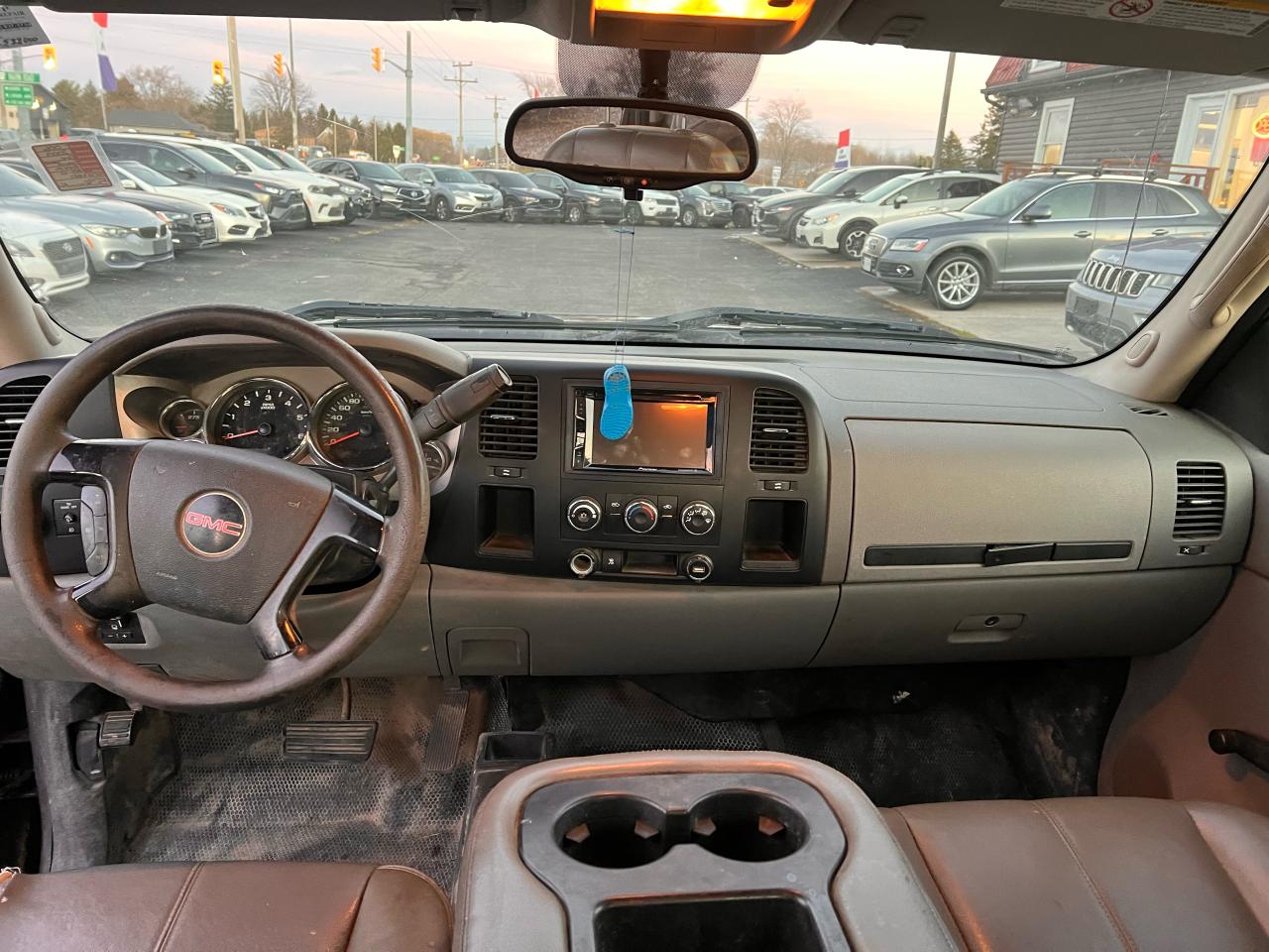 2009 GMC Sierra 2500 Work Truck Photo