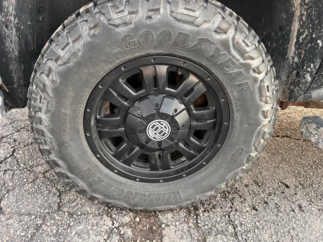 2009 GMC Sierra 2500 4X4 Photo