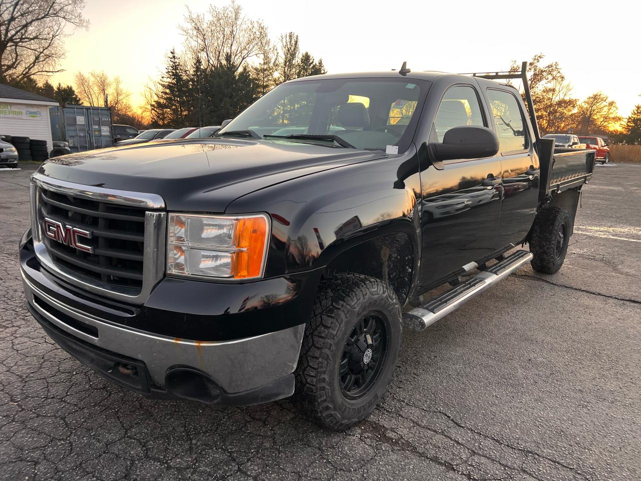 2009 GMC Sierra 2500 4X4 Photo