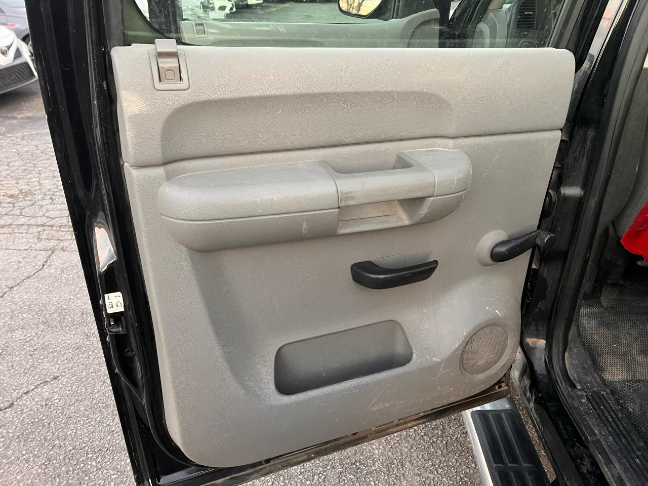 2009 GMC Sierra 2500 4X4 Photo