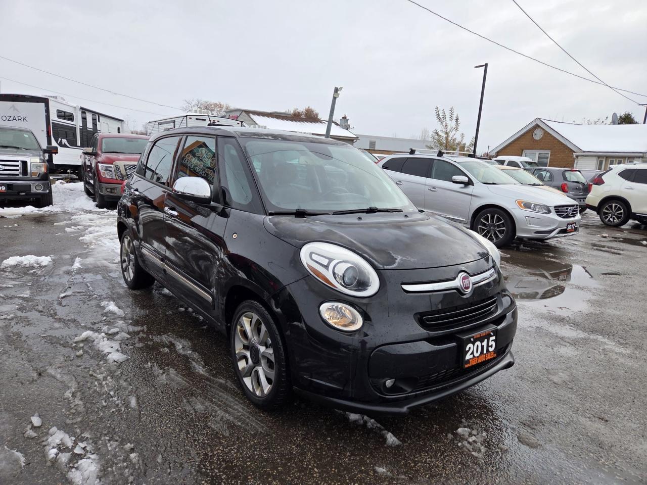 2015 Fiat 500L LOUNGE, AUTO, 4 CYL, MISFIRE, AS IS SPECIAL - Photo #6