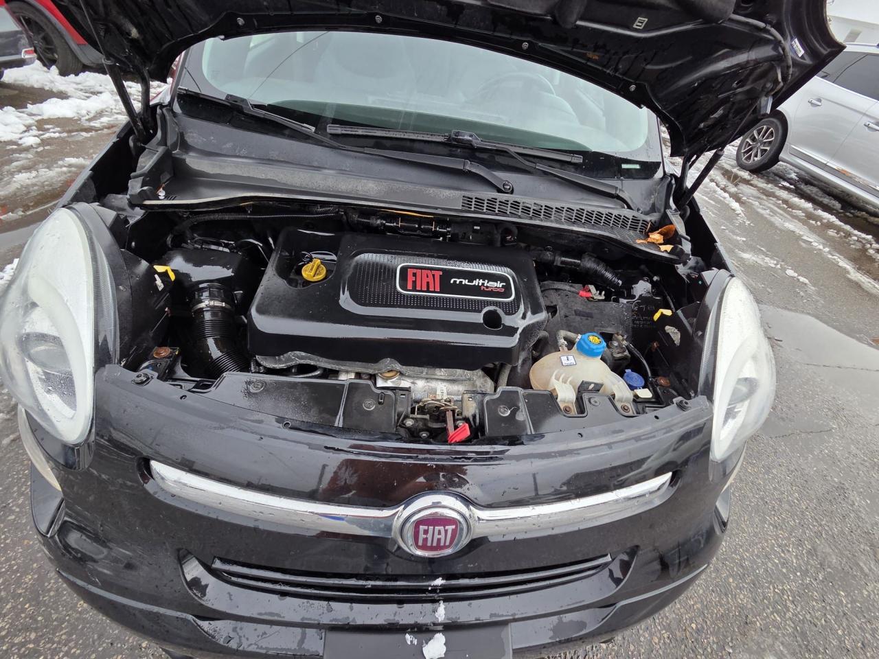 2015 Fiat 500L LOUNGE, AUTO, 4 CYL, MISFIRE, AS IS SPECIAL - Photo #10