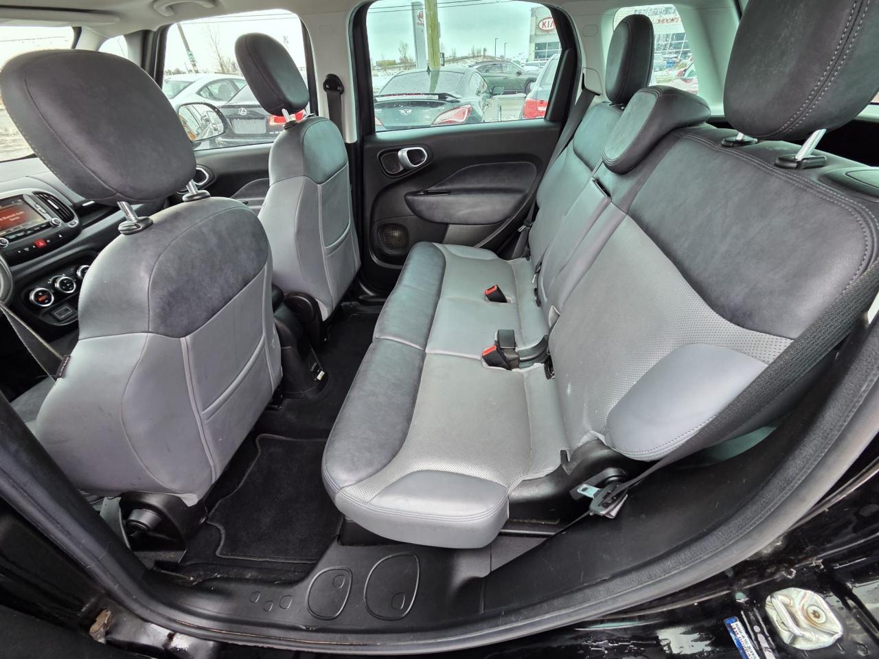 2015 Fiat 500L LOUNGE, AUTO, 4 CYL, MISFIRE, AS IS SPECIAL - Photo #9