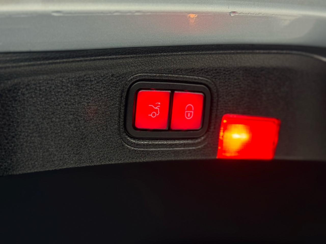 2017 Mercedes-Benz C43 AMG C43|COUPE|VALVE TRONIC|NAV|LKA|HUD|BSM| - Photo #33