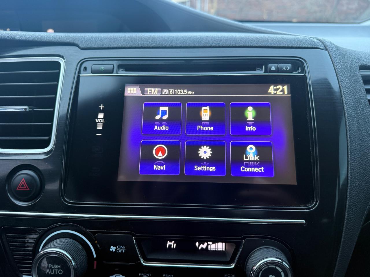 2014 Honda Civic 4dr CVT Touring - Photo #18