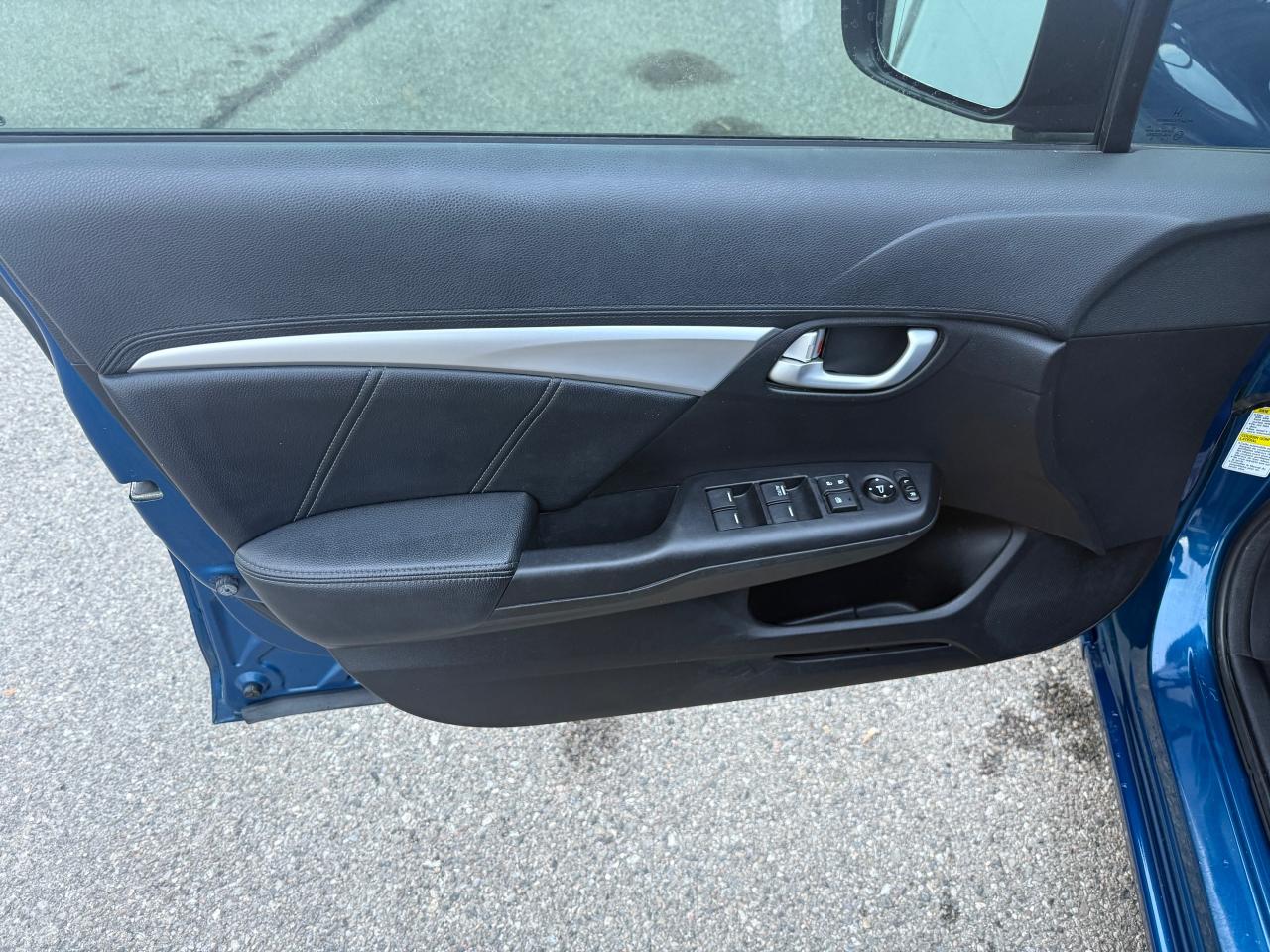 2014 Honda Civic 4dr CVT Touring - Photo #9