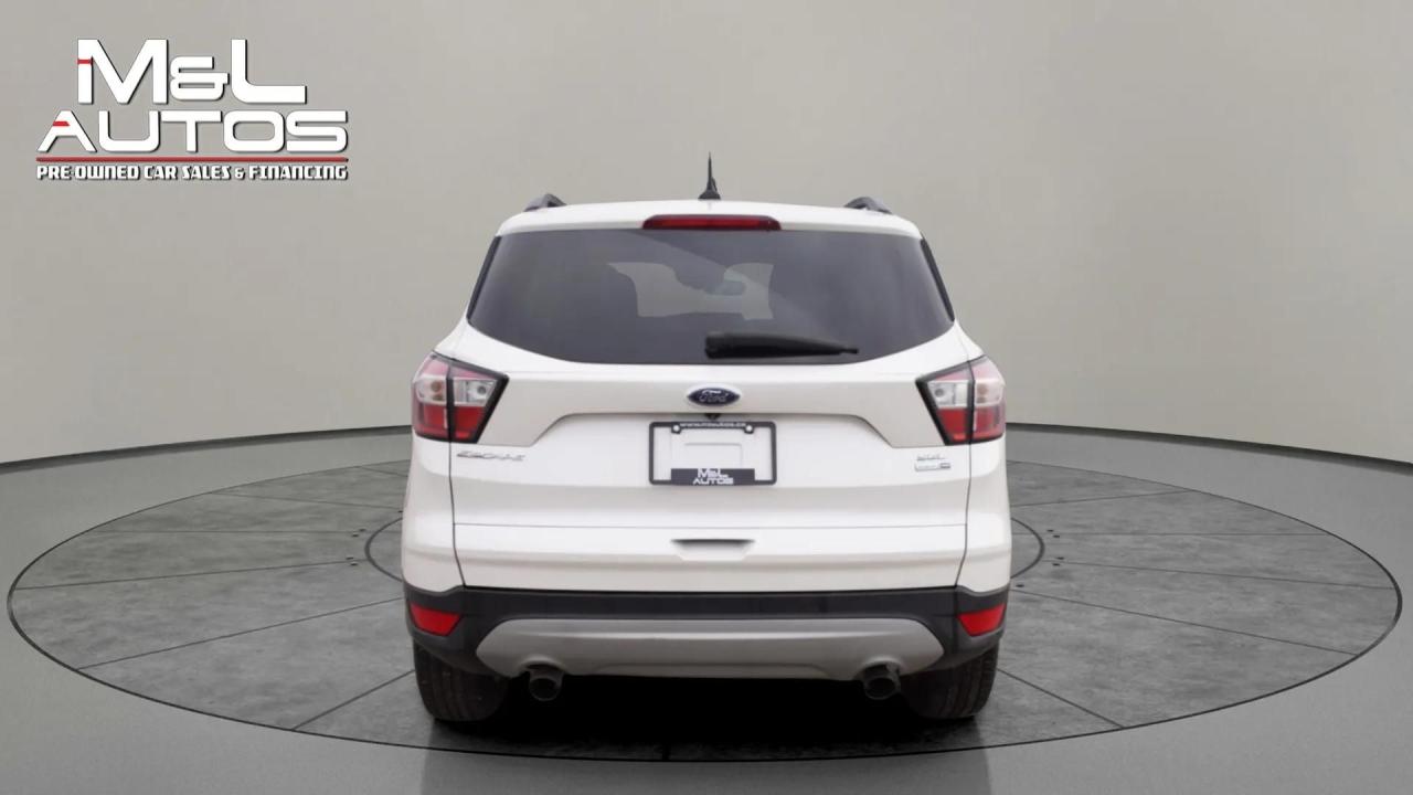 2018 Ford Escape SEL 4WD - Photo #6