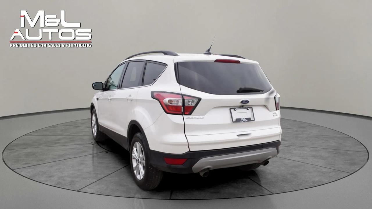2018 Ford Escape SEL 4WD - Photo #7