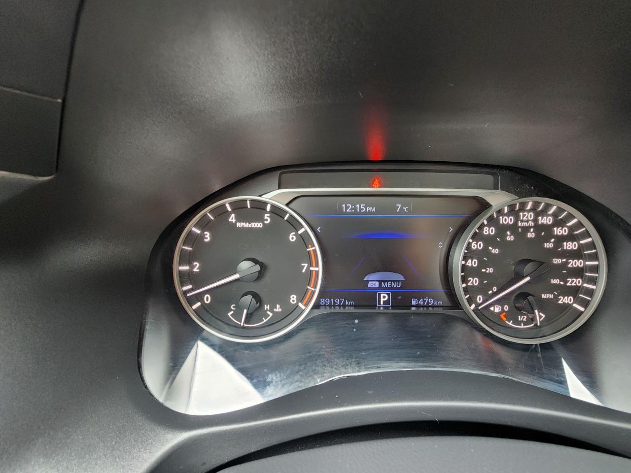 2019 Nissan Altima SV l Clean Carfax l Mint Condition l AWD Photo