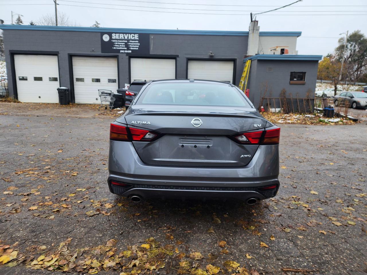 2019 Nissan Altima SV l Clean Carfax l Mint Condition l AWD - Photo #9