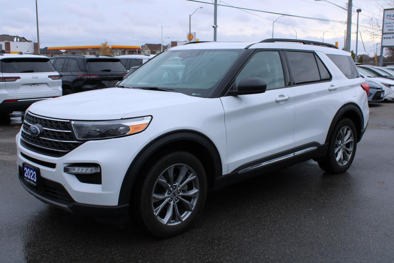 2023 Ford Explorer XLT 4WD - Photo #3
