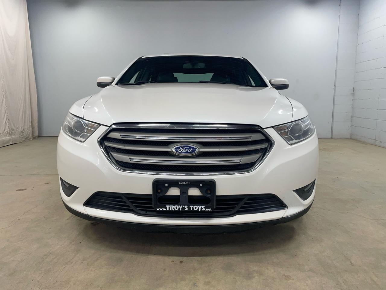 2014 Ford Taurus SEL