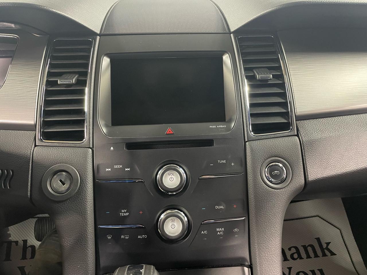 2014 Ford Taurus SEL