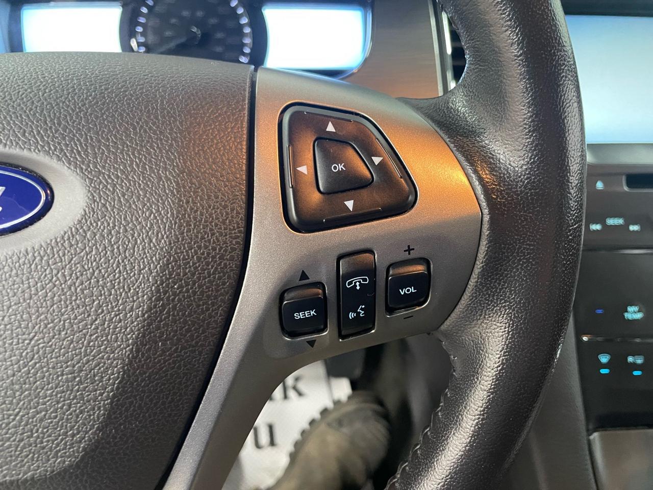 2014 Ford Taurus SEL