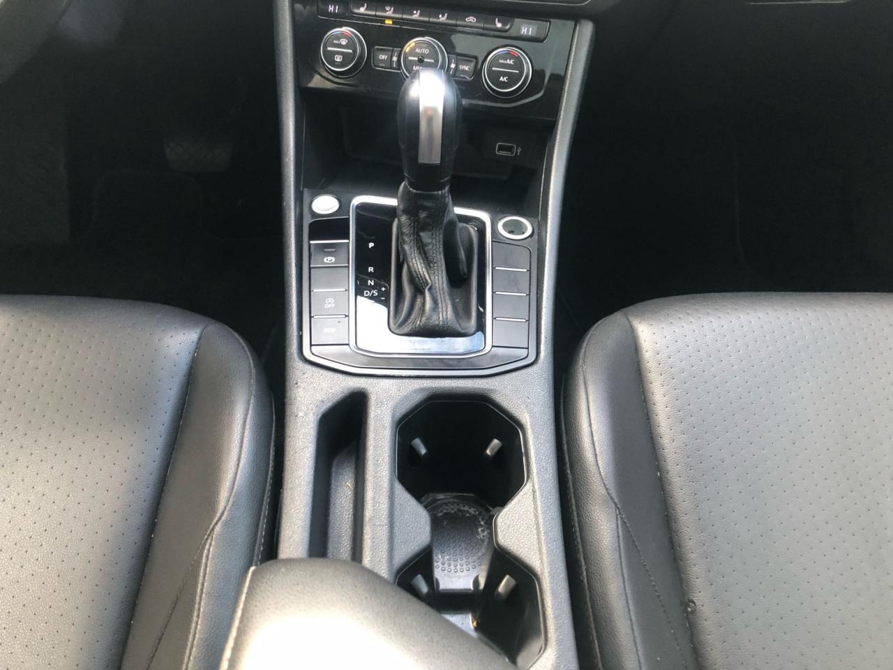 2020 Volkswagen Jetta Highline / MOONROOF / H.SEAST / B.CAM / LEATHER