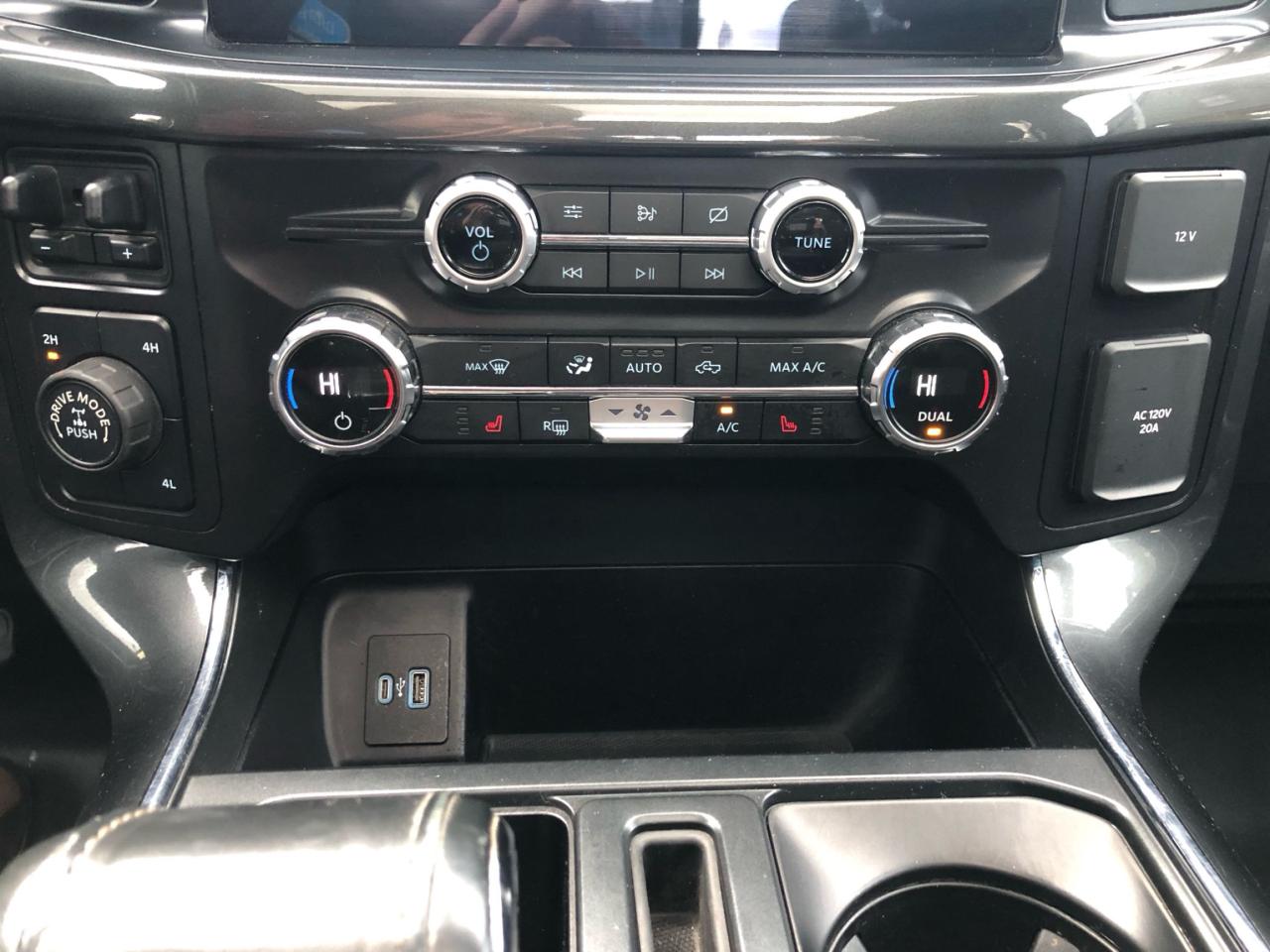 2021 Ford F-150 XLT / S.ROOF / NAV / TPMS