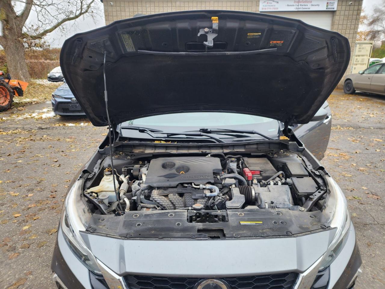 2019 Nissan Altima SV l Clean Carfax l Mint Condition l AWD