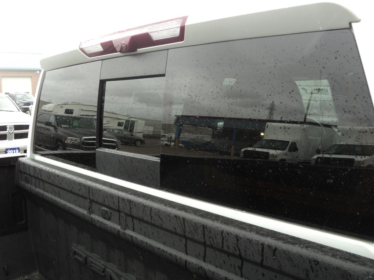 2022 GMC Sierra 1500 Denali CrewCab 4WD 3.0L6cylDiesel 6'7"Box - Photo #26