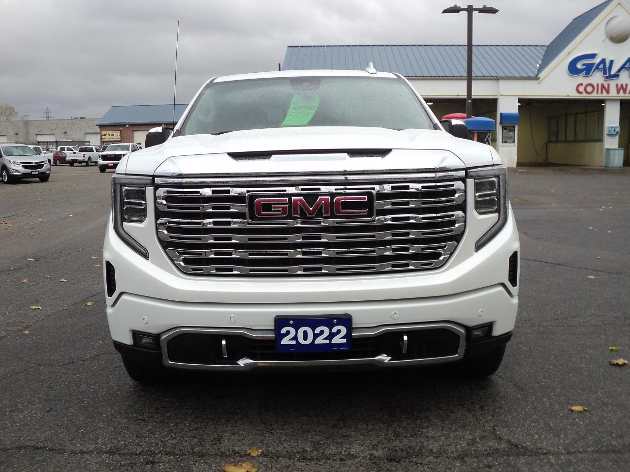 2022 GMC Sierra 1500 Denali CrewCab 4WD 3.0L6cylDiesel 6'7"Box - Photo #3