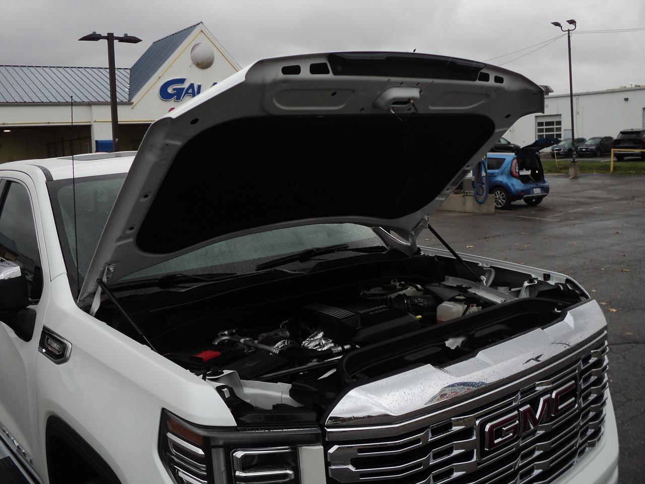 2022 GMC Sierra 1500 Denali CrewCab 4WD 3.0L6cylDiesel 6'7"Box - Photo #34