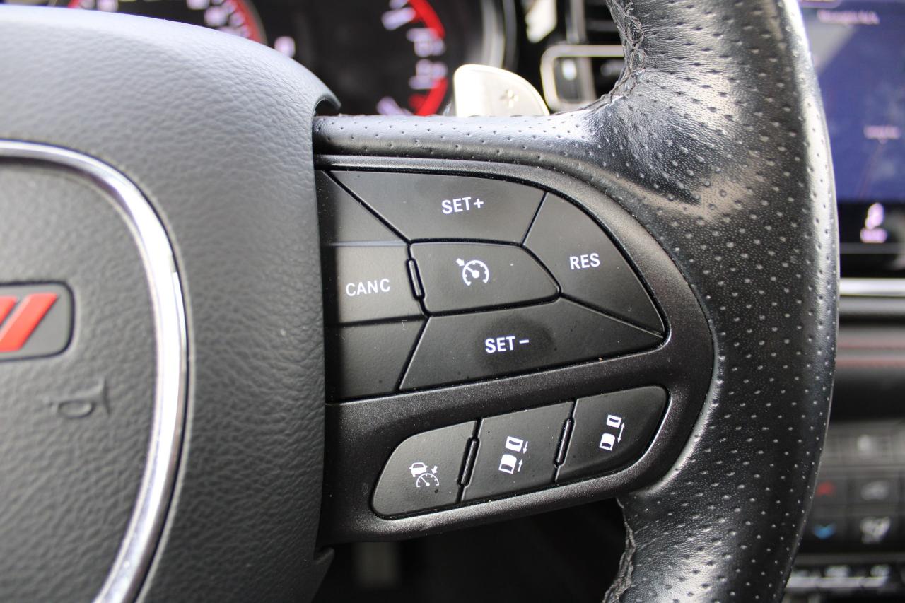 2023 Dodge Durango GT Photo2