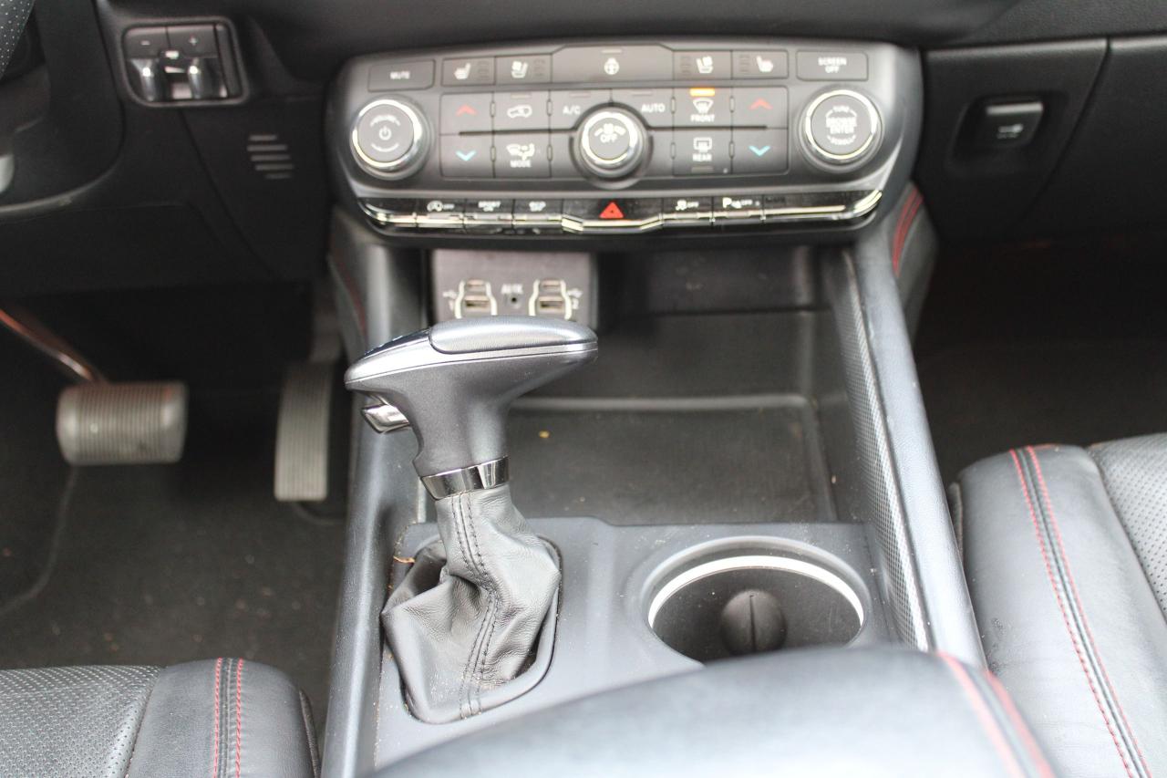 2023 Dodge Durango GT - Photo #5