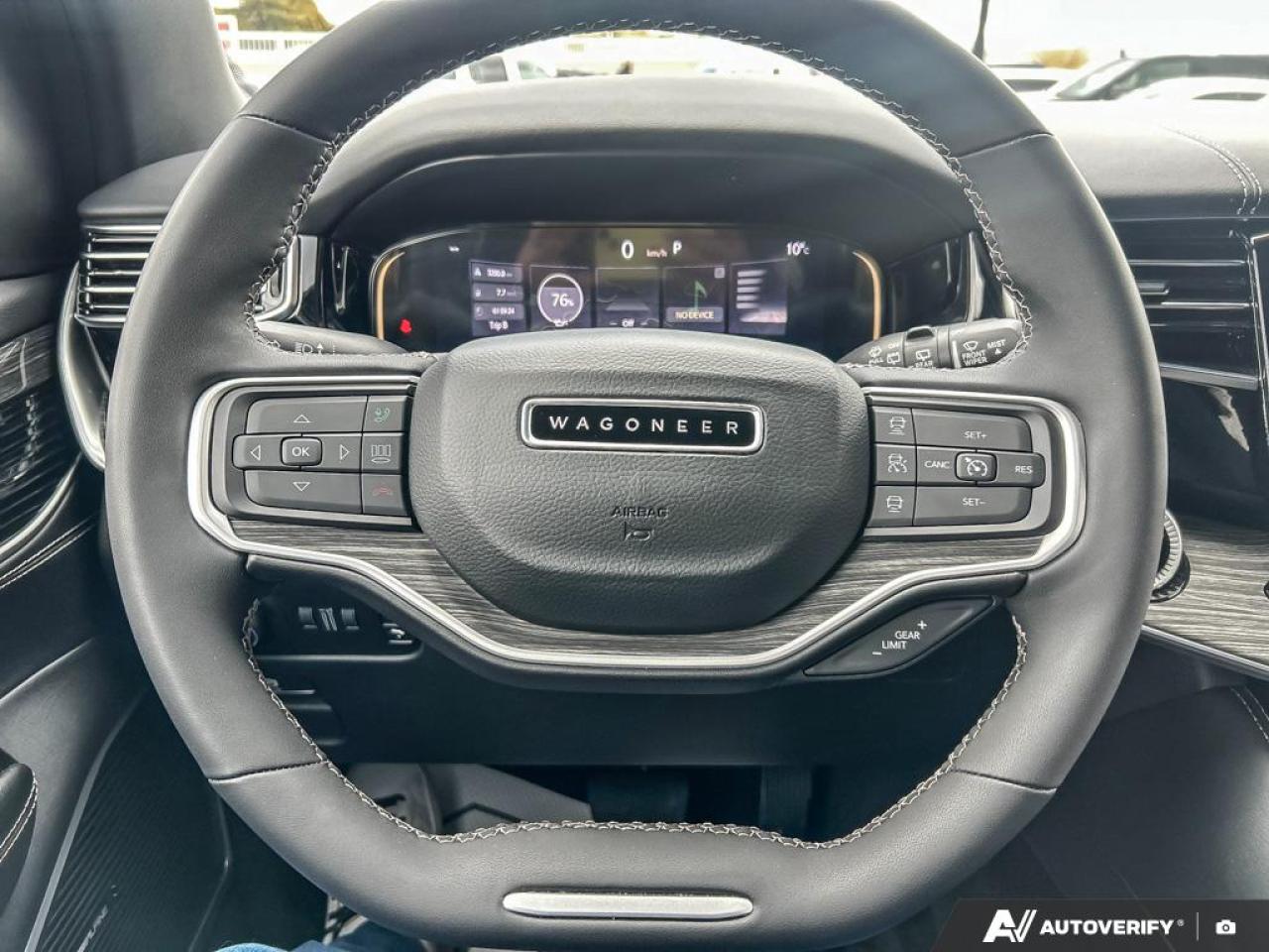 2022 Lincoln Navigator RESERVE / PANO ROOF / NO ACCIDENTS / LOADED - Photo #17