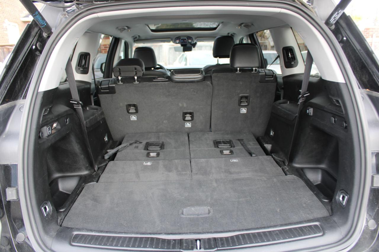 2023 Jeep Grand Cherokee L Limited 4x4 - Photo #6