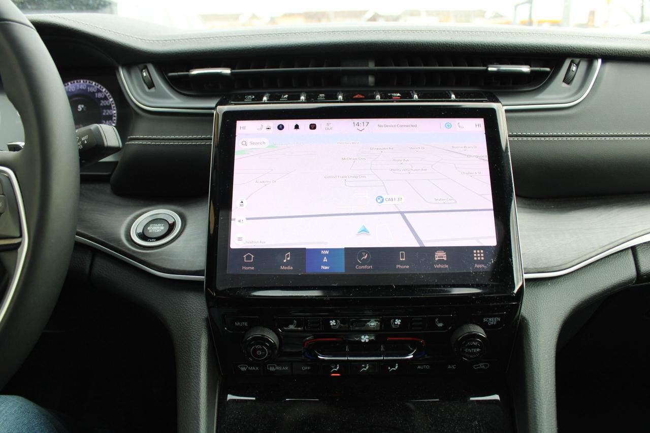 2023 Jeep Grand Cherokee L Limited 4x4 - Photo #11