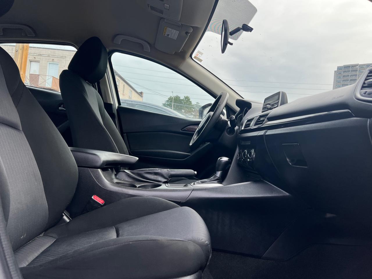 2014 Mazda MAZDA3 4dr Sdn Auto GX-SKY-Extra Clean &MORE! - Photo #16