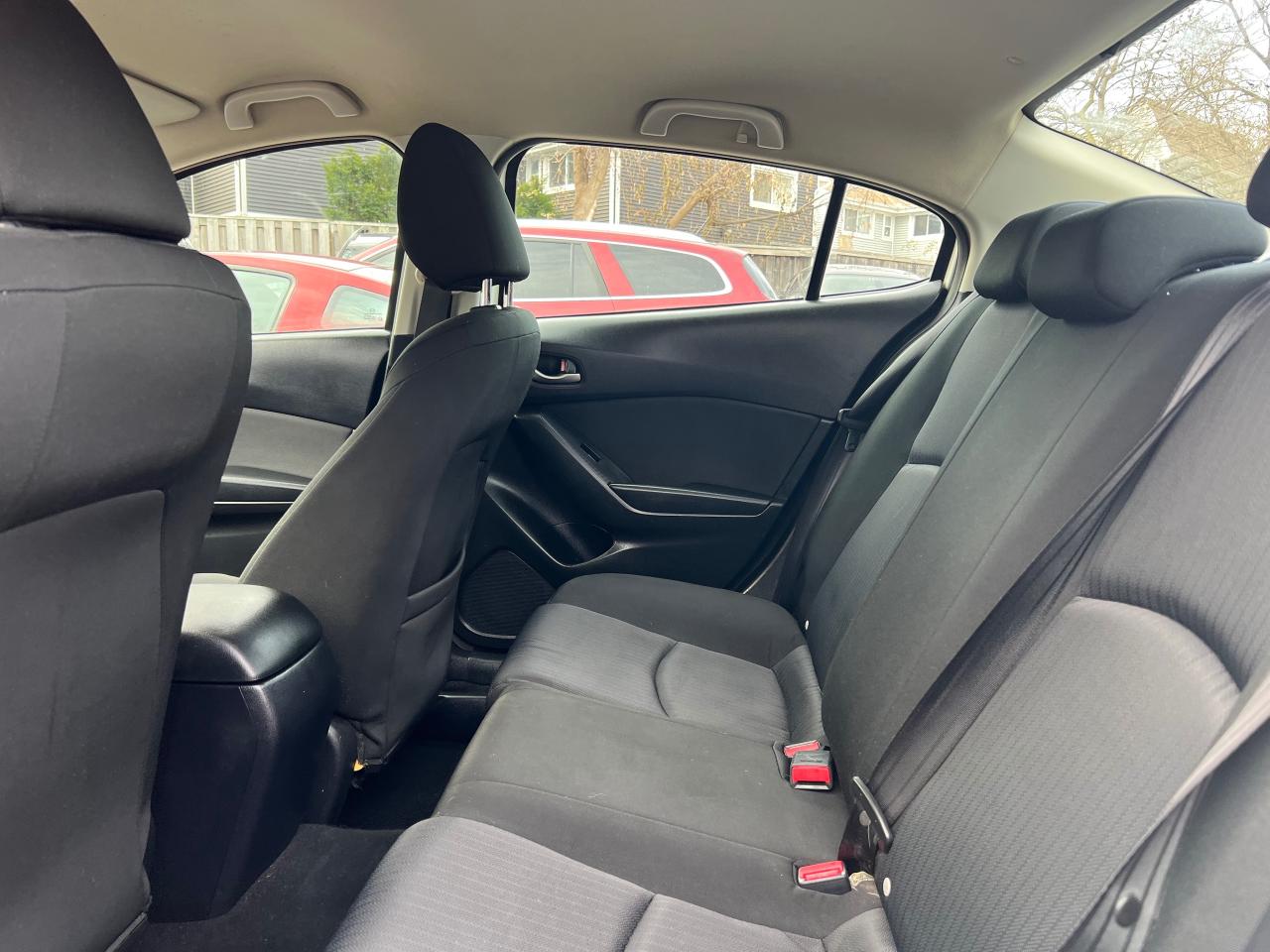 2014 Mazda MAZDA3 4dr Sdn Auto GX-SKY-Extra Clean &MORE! - Photo #12