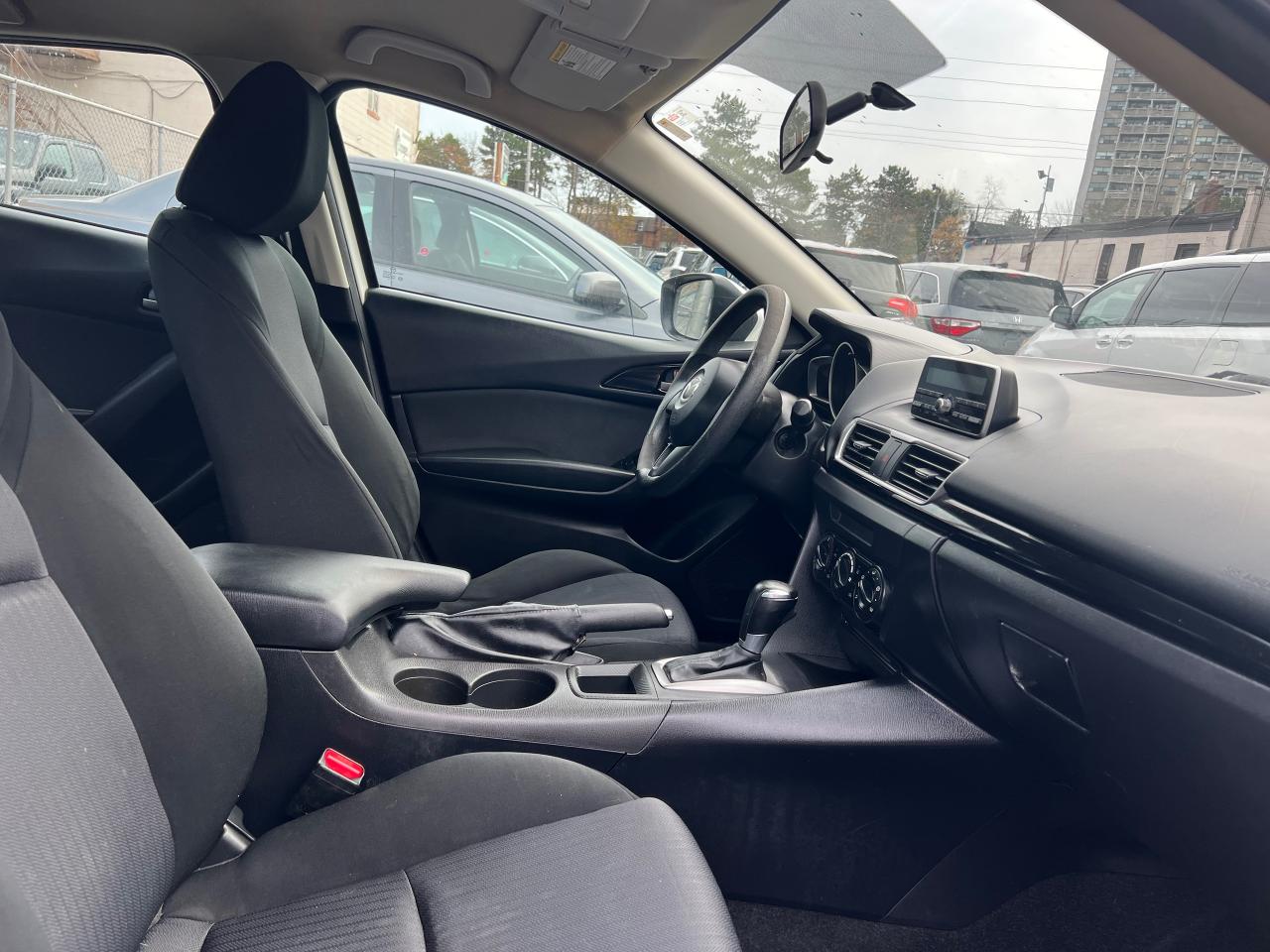 2014 Mazda MAZDA3 4dr Sdn Auto GX-SKY-Extra Clean &MORE! - Photo #17