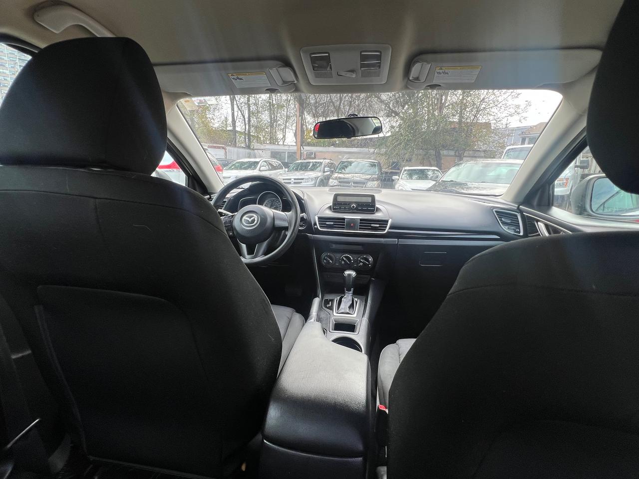 2014 Mazda MAZDA3 4dr Sdn Auto GX-SKY-Extra Clean &MORE! - Photo #18