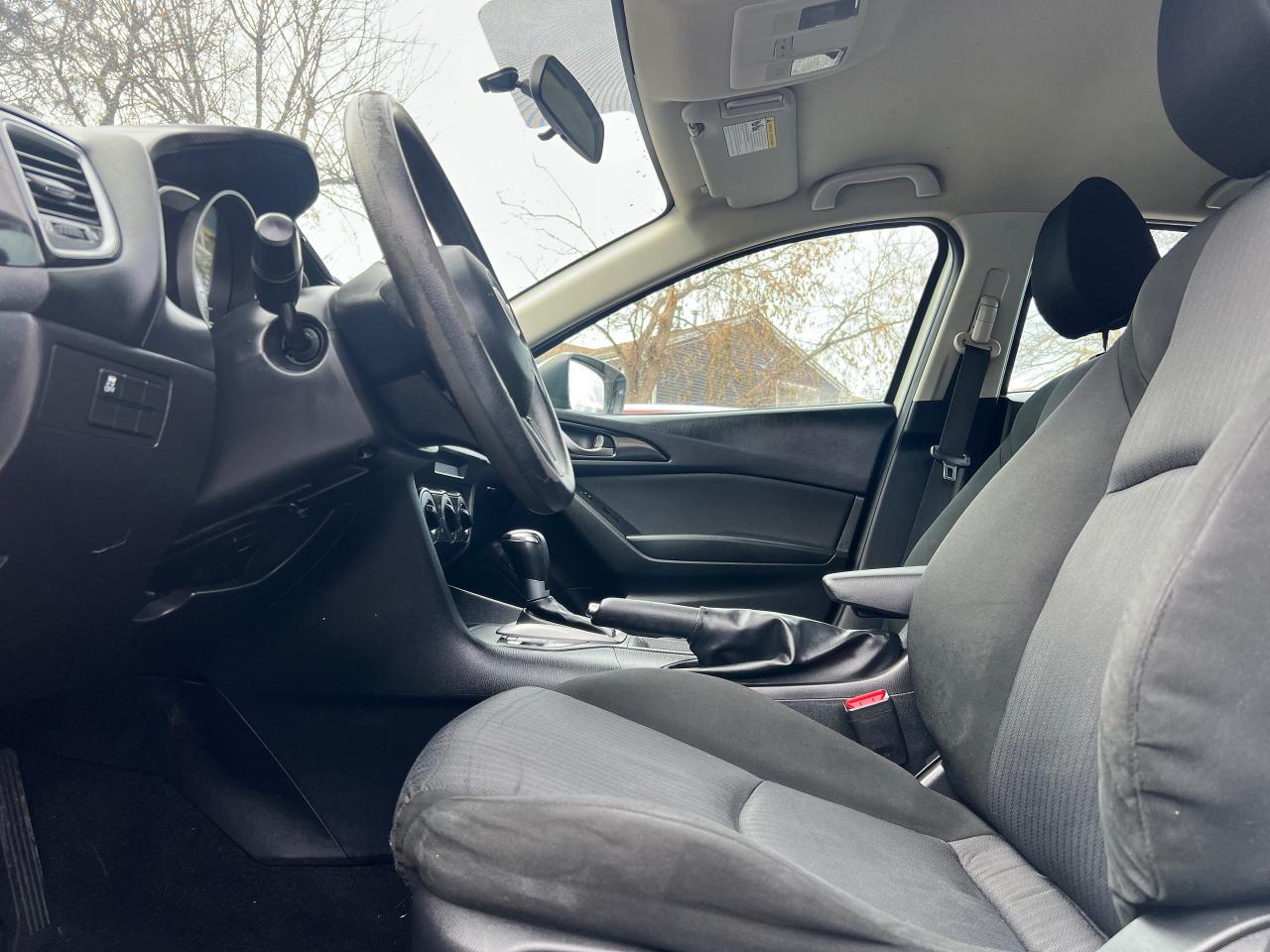 2014 Mazda MAZDA3 4dr Sdn Auto GX-SKY-Extra Clean &MORE! - Photo #9