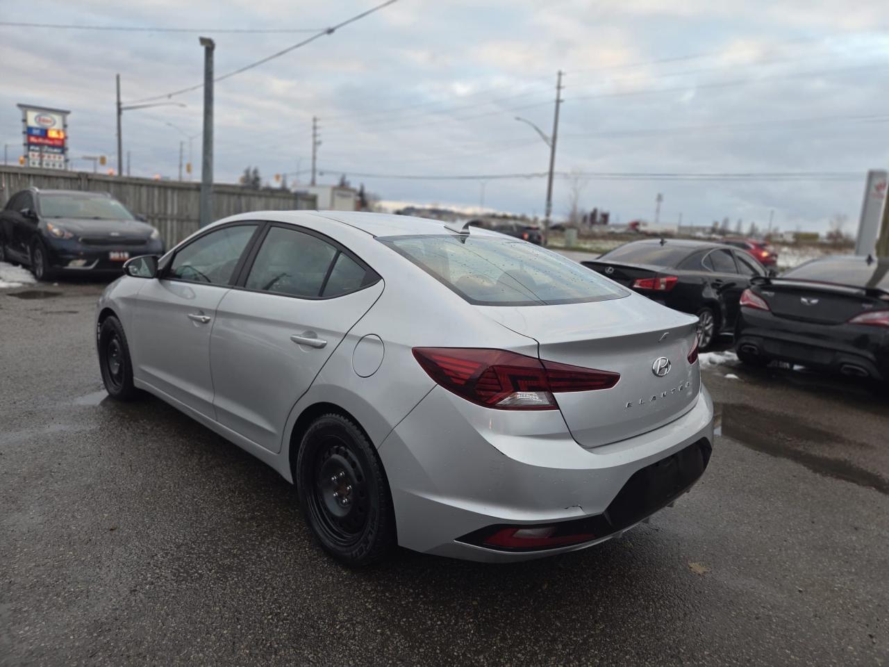 2019 Hyundai Elantra PREFERRED, AUTO, 4 CYL, 184KMS, CERTIFIED Photo2