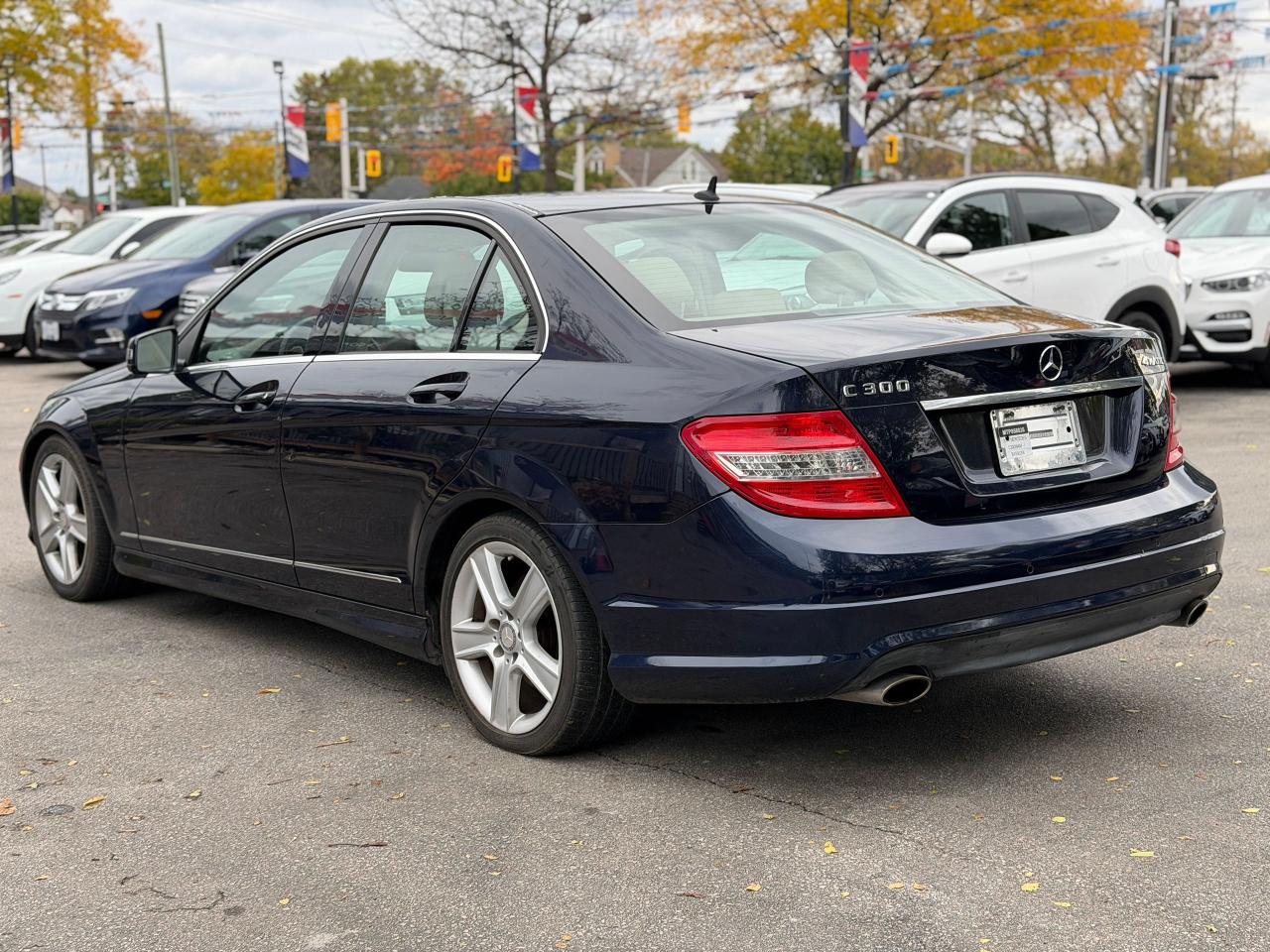 2011 Mercedes-Benz C-Class C 300 - Photo #16