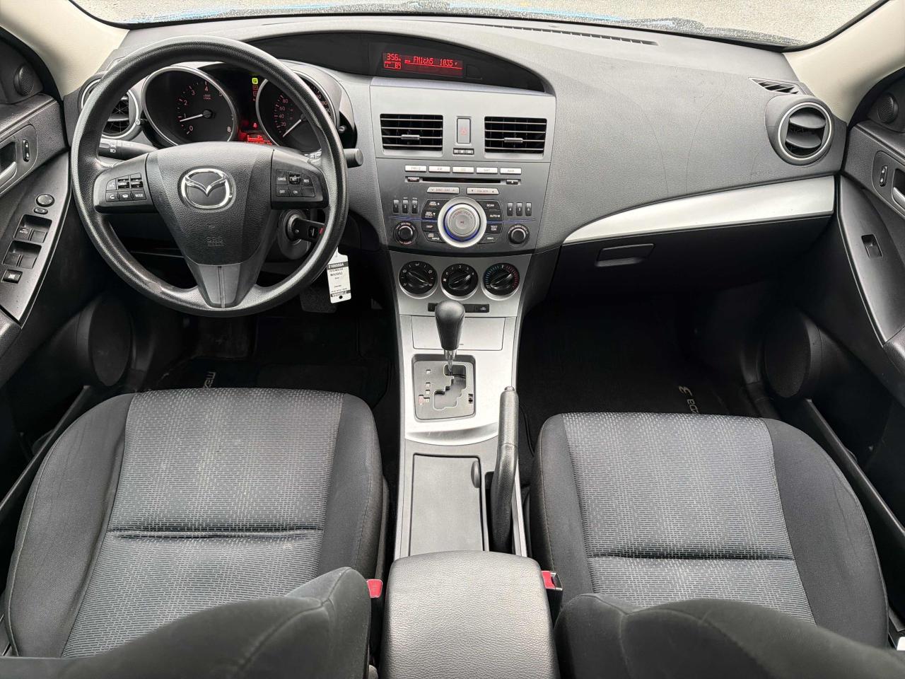 2010 Mazda MAZDA3 GX Photo4