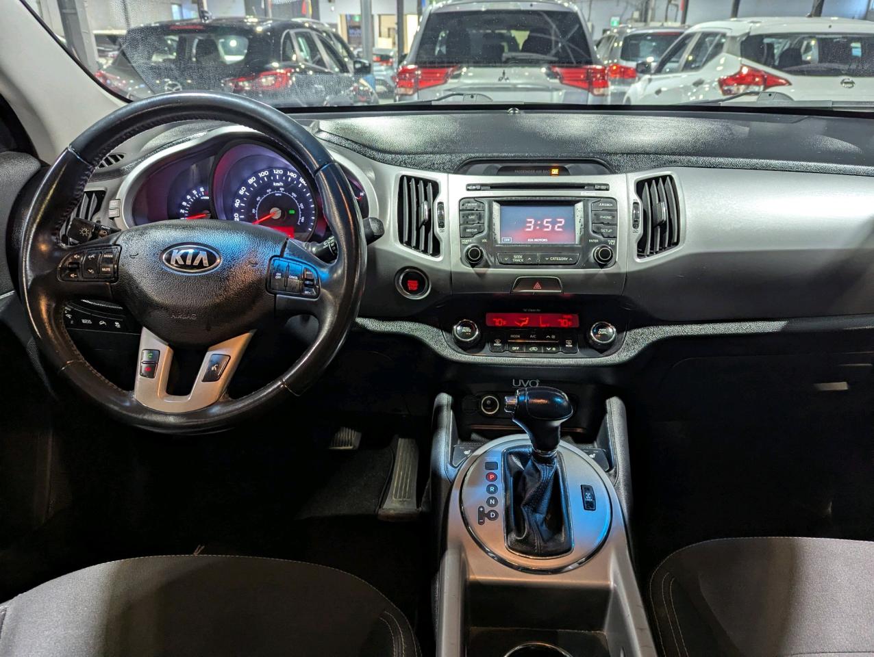 2016 Kia Sportage AWD 4dr Auto EX w/Luxury Pkg Photo4