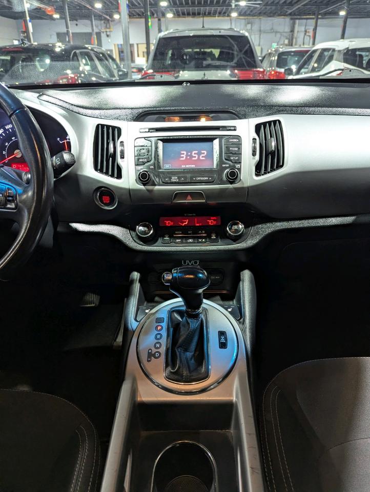 2016 Kia Sportage AWD 4dr Auto EX w/Luxury Pkg Photo