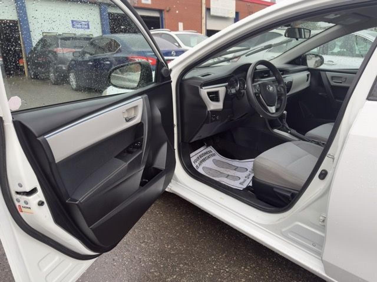 2015 Toyota Corolla LE ECO Upgrade Pkg Photo2