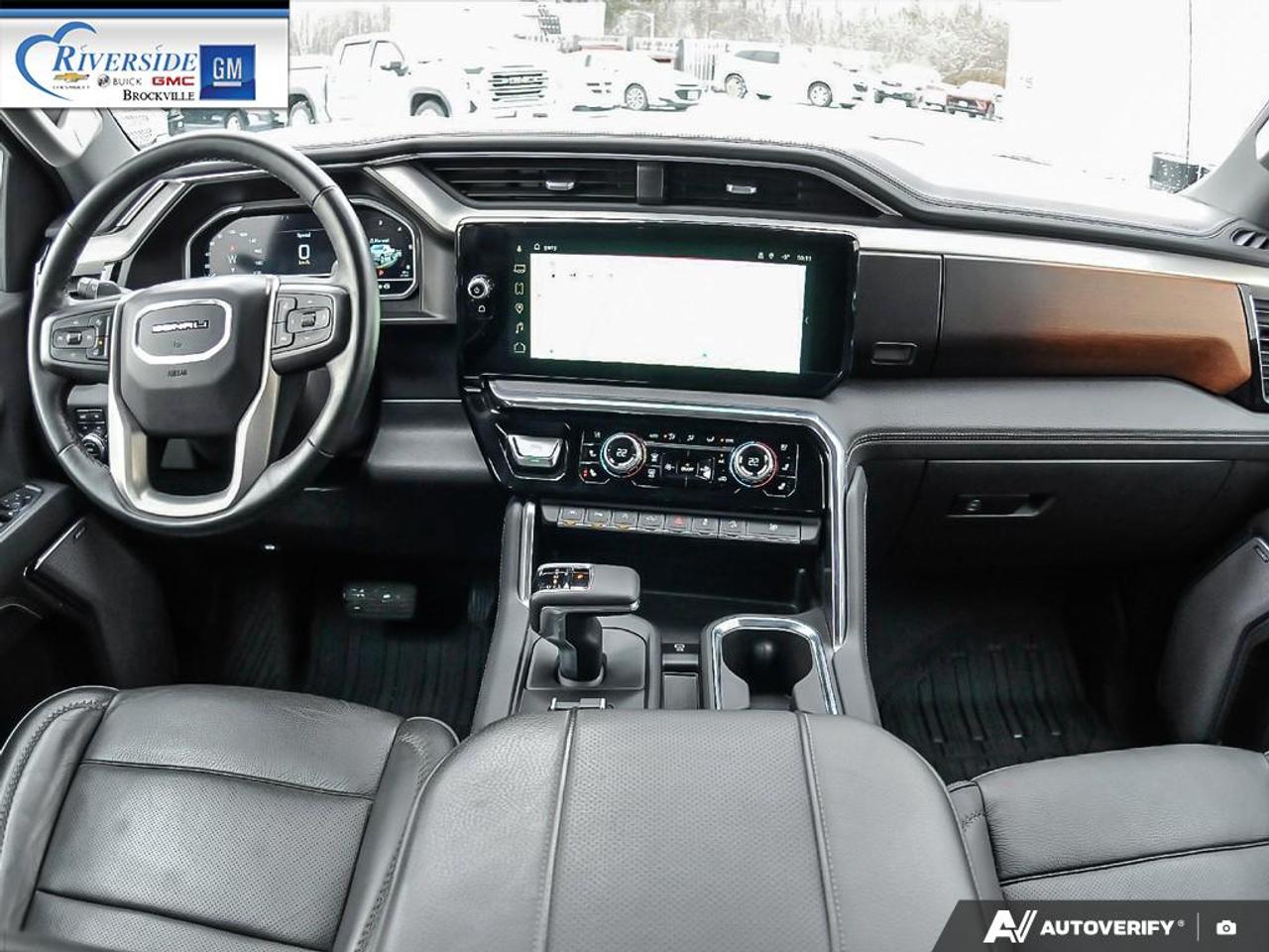 2024 GMC Sierra 1500 Denali Photo