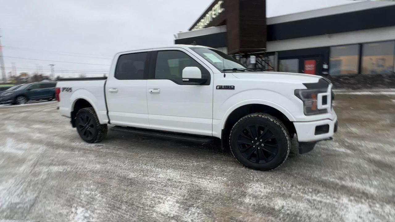 2020 Ford F-150 Lariat 4X4, HEATED SEATS, NAV, MOONROOF, BACK UP CAM!! Photo