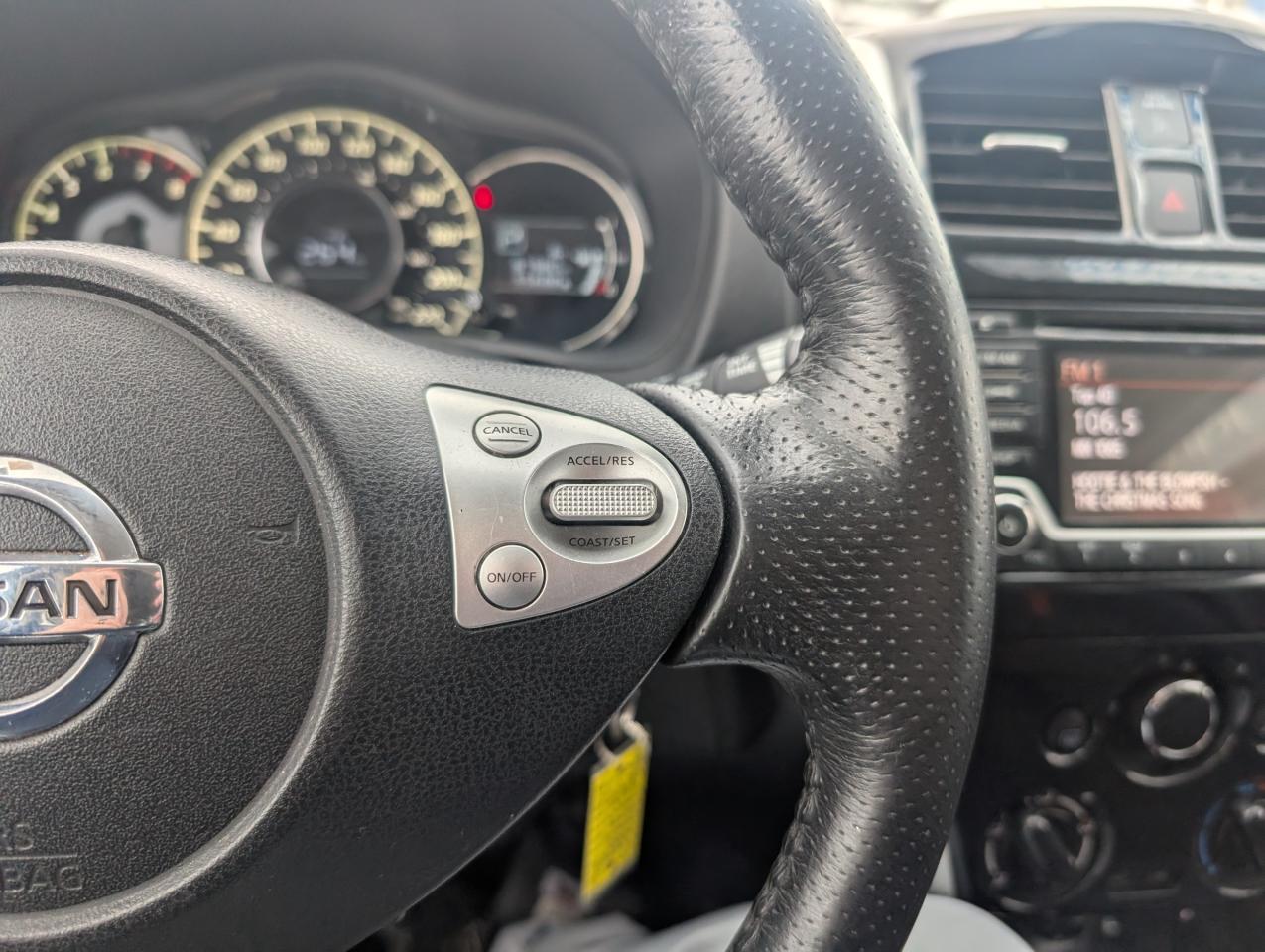 2015 Nissan Versa Note SR Photo