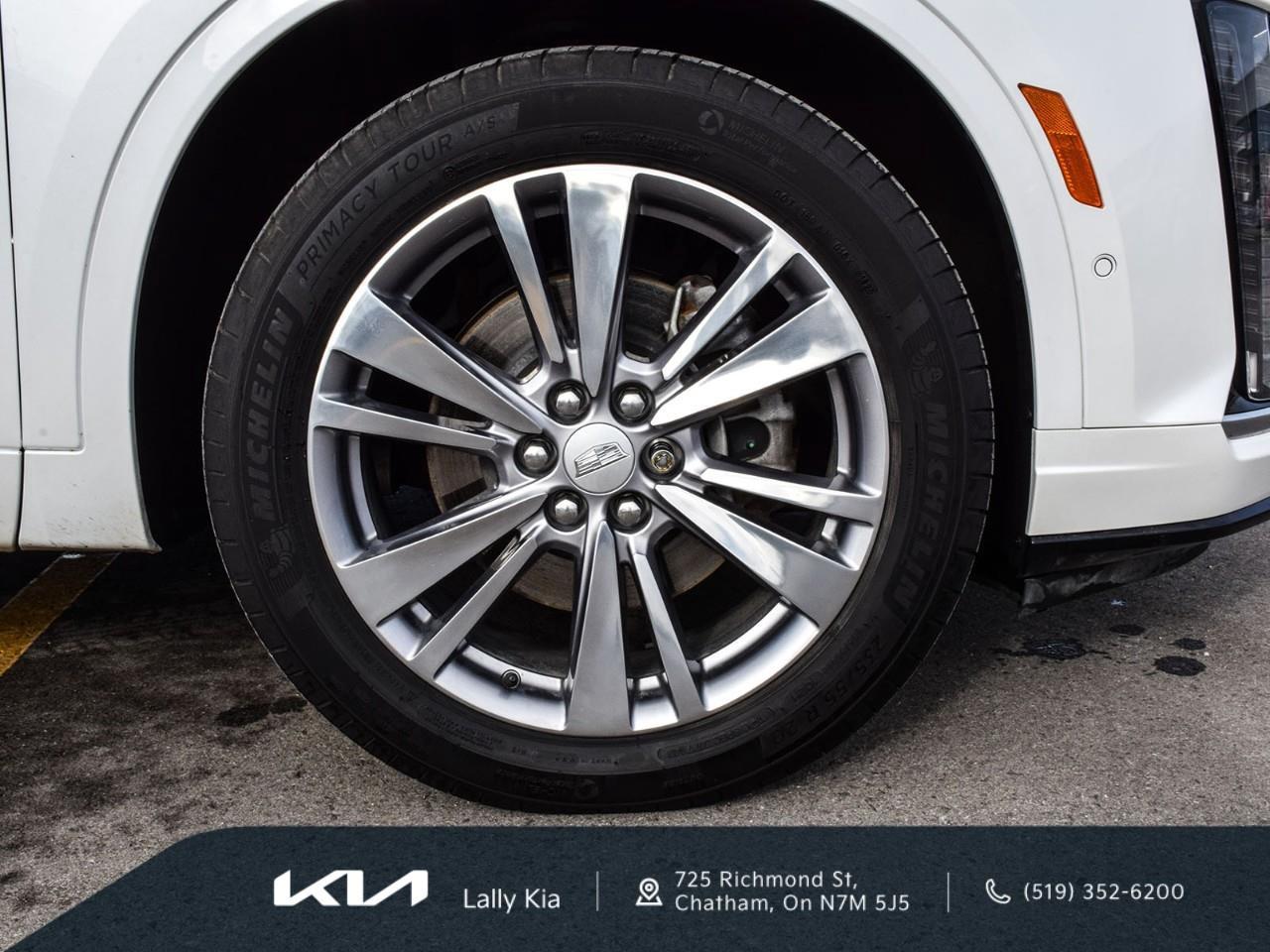 2023 Cadillac XT6 Premium Luxury New Arrival | Clean CarFax | Leather | Roof | Nav Photo