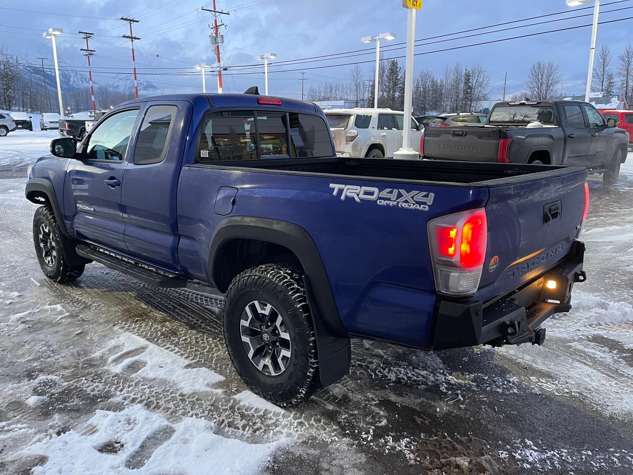 2023 Toyota Tacoma TRD Off Road Photo4