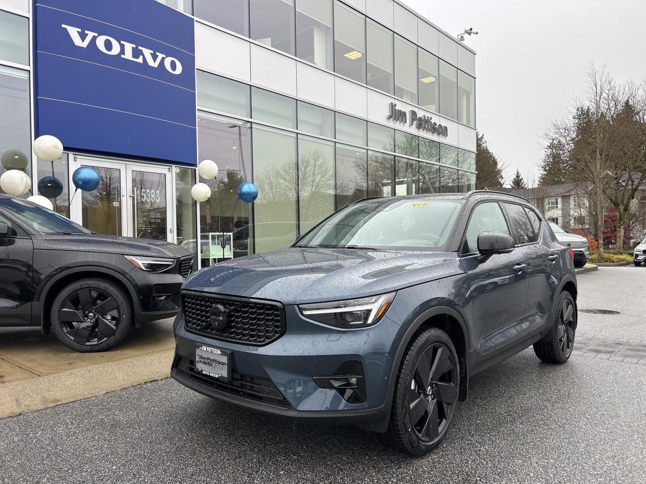 New 2026 Volvo XC40 B5 AWD Plus Dark Theme for sale in Surrey, BC