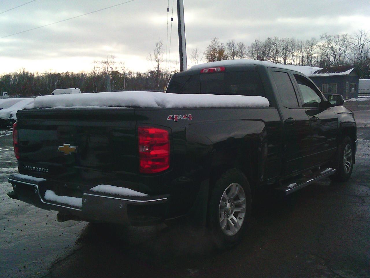 2015 Chevrolet Silverado 1500 4WD Double Cab 143.5  LT w-2LT - Photo #3