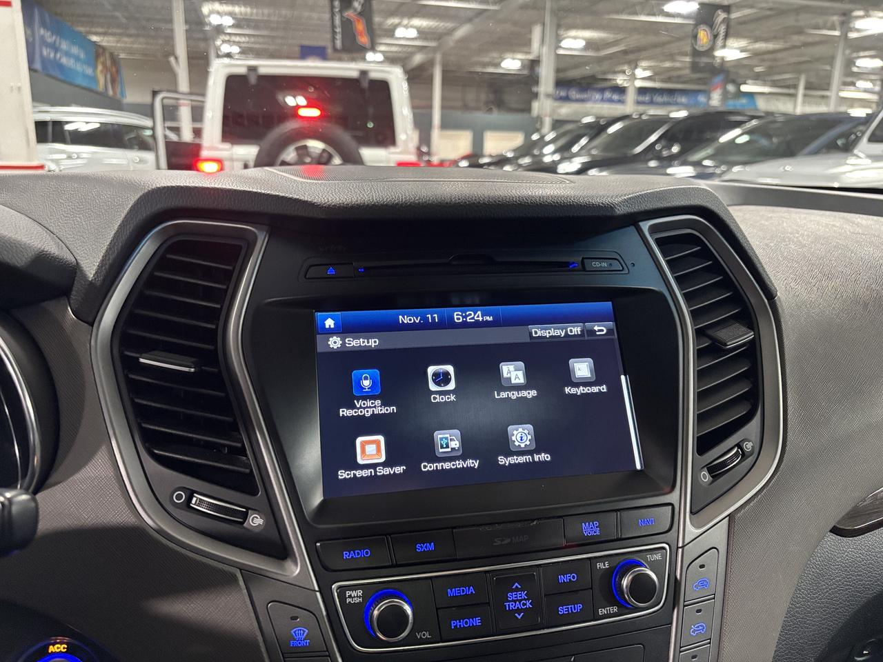 2017 Hyundai Santa Fe XL Limited AWD|7PASSENGER|NAV|INFINITYAUDIO|LEATHER|+ Photo